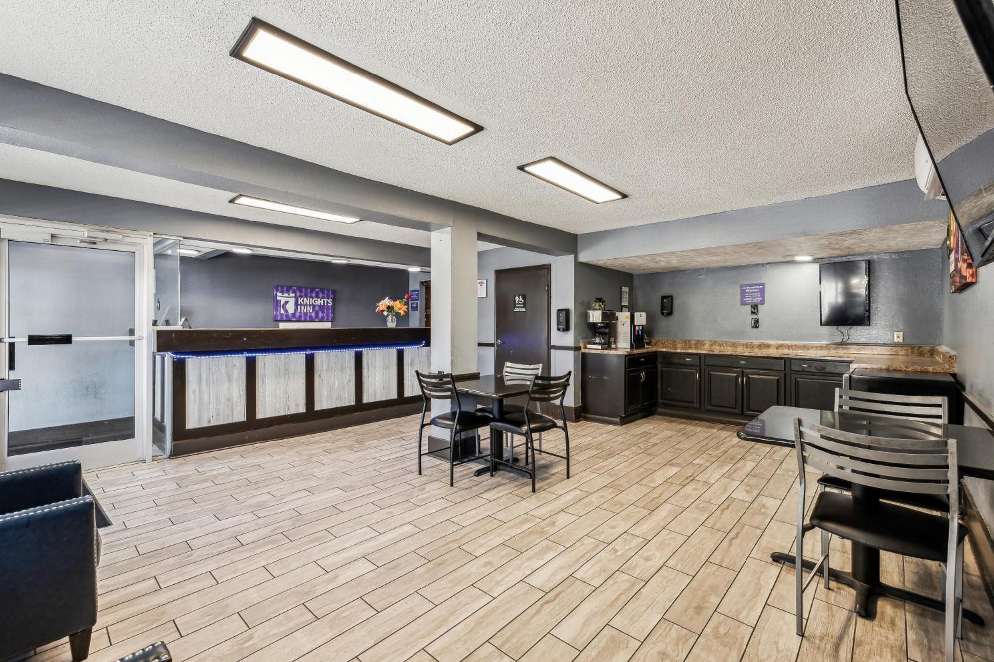 Knights Antioch Hotel 2*